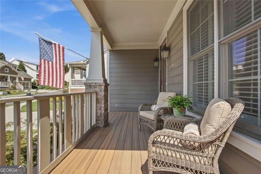 3 bedroom, 2.5 bathroom, 4,506 sq ft single family residence for sale at 125 Chestnut Drive, Canton, GA 30114 — photo 5