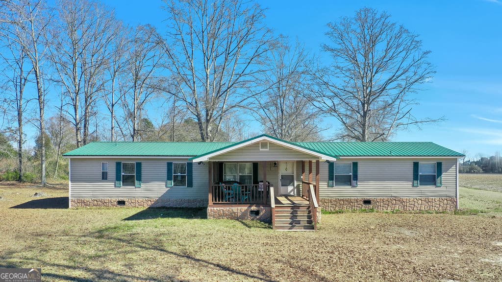 4 bedroom, 2 bathroom, 2,016 sq ft manufactured home,single family residence sold at 1775 Stoopto Road, Sylvania, GA 30467