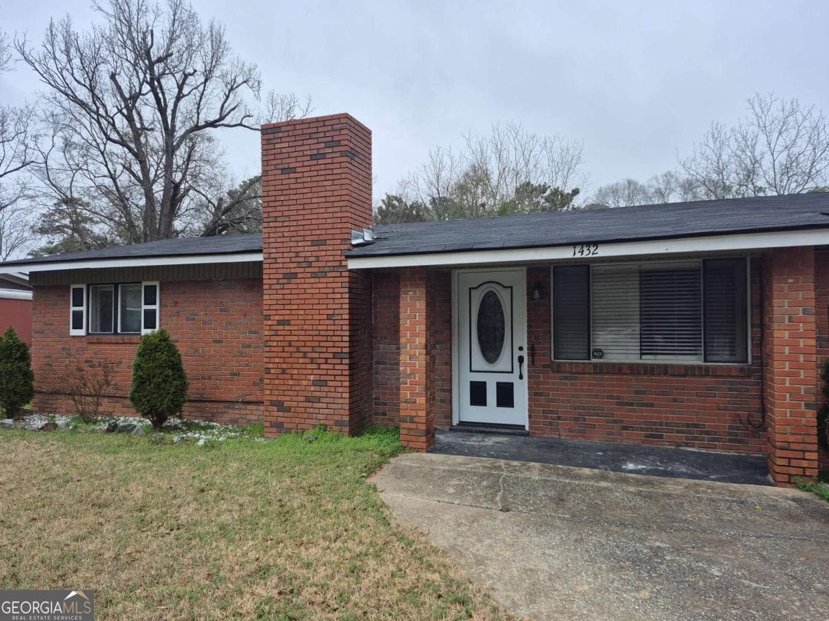 3 bedroom, 1.5 bathroom single family residence for sale at 1432 Hagan Drive, Columbus, GA 31907