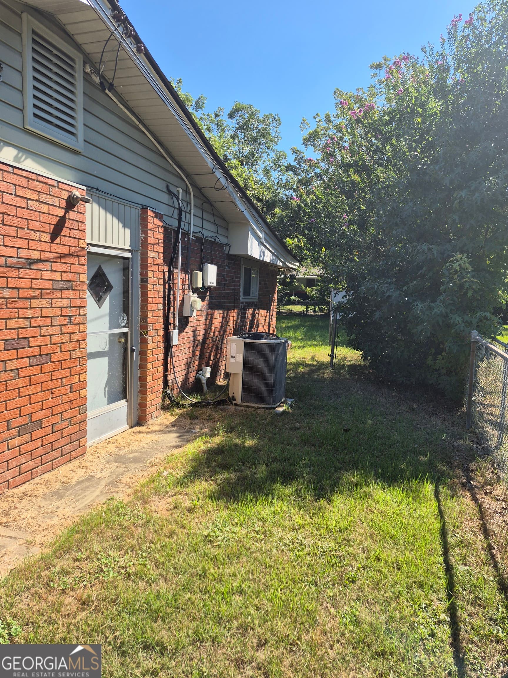 3 bedroom, 1.5 bathroom single family residence for sale at 1432 Hagan Drive, Columbus, GA 31907 — photo 8