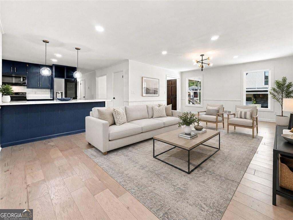 5 bedroom, 4 bathroom, 3,622 sq ft single family residence for sale at 4819 Batiste Lane, Acworth, GA 30101 — photo 2