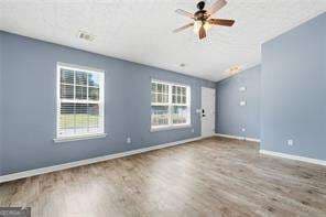 2 bedroom, 1.5 bathroom, 836 sq ft single family residence for sale at 203 Oak Grove Lane, Acworth, GA 30102 — photo 8