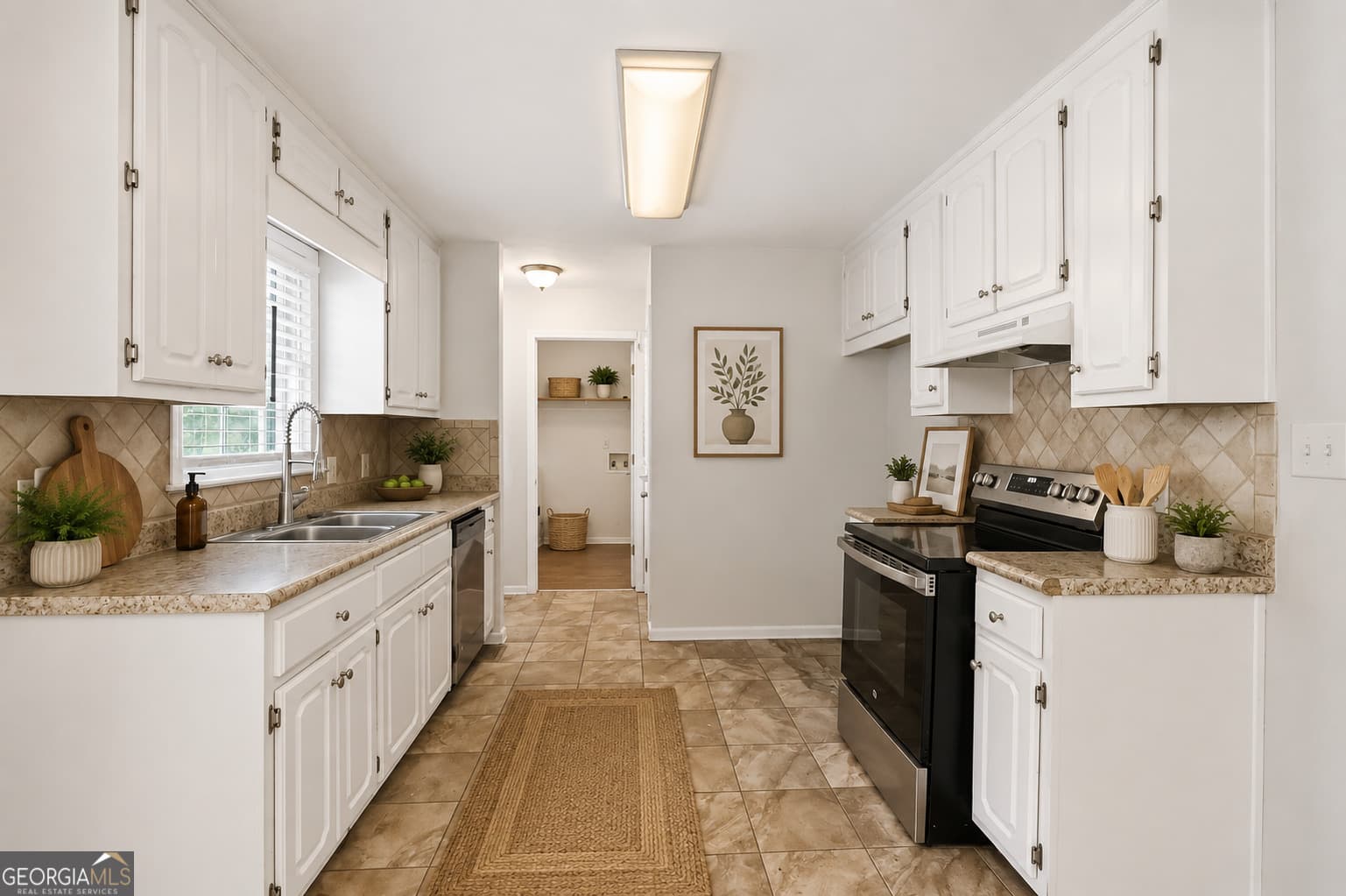3 bedroom, 2 bathroom, 1,008 sq ft single family residence for sale at 241 Rutledge Drive, Winder, GA 30680 — photo 7