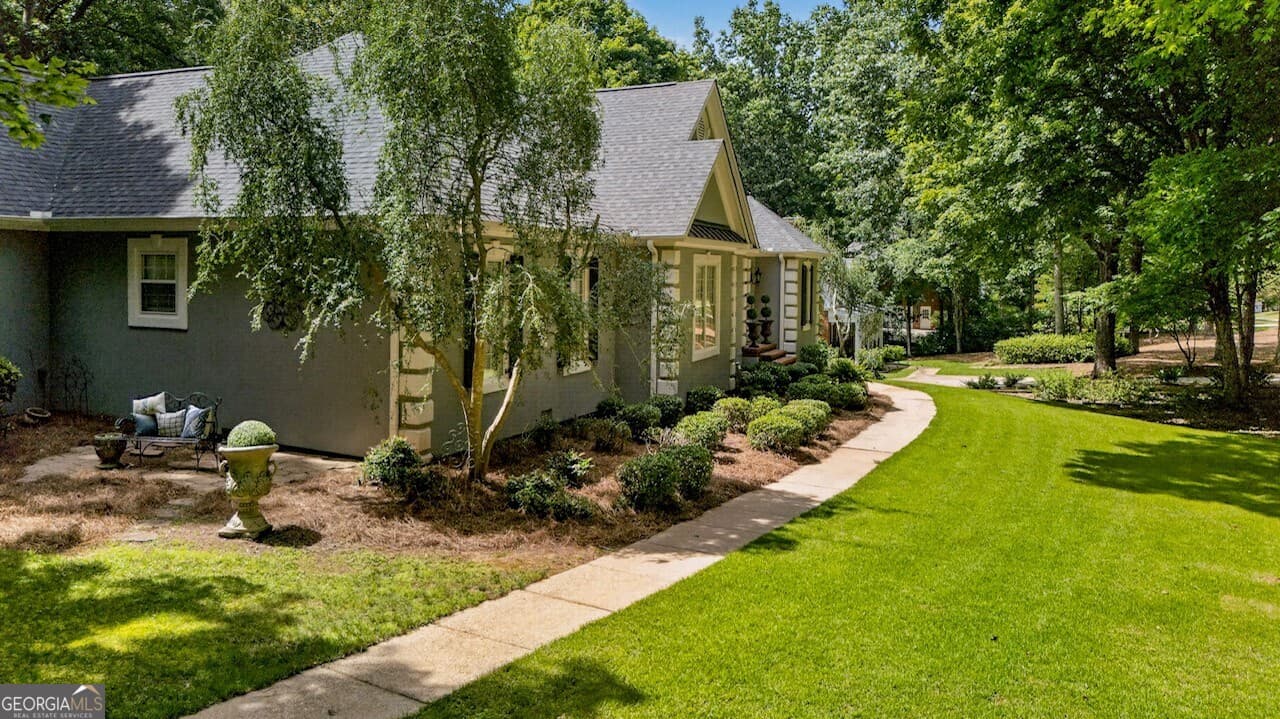 4 bedroom, 4.5 bathroom, 4,470 sq ft single family residence for sale at 103 Windridge Drive, Lagrange, GA 30240 — photo 4
