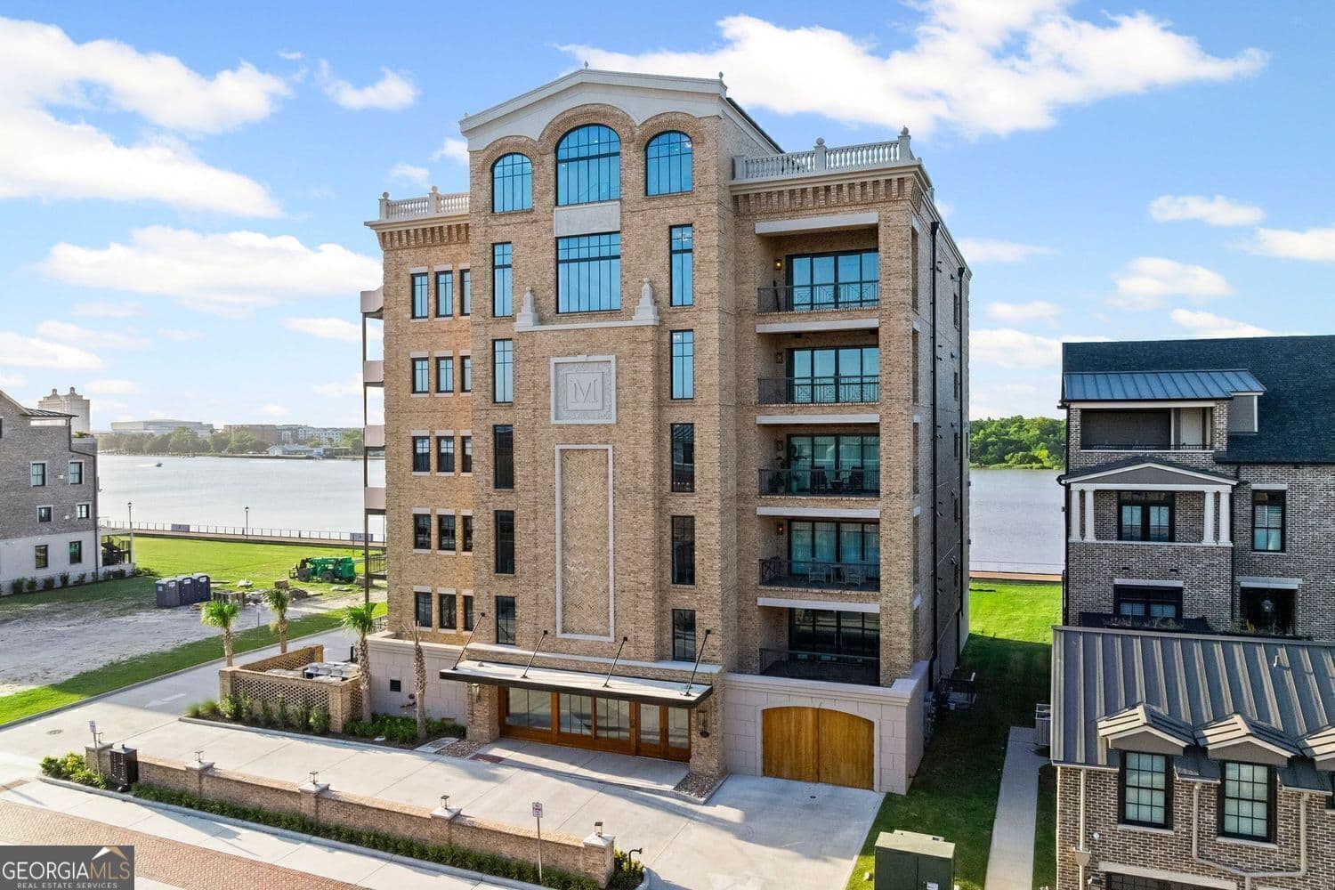 3 bedroom, 3.5 bathroom, 4,515 sq ft condominium for sale at 440 Geo Meyer Avenue 4, Savannah, GA 31401