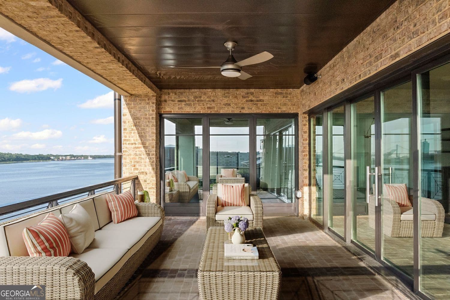 3 bedroom, 3.5 bathroom, 4,515 sq ft condominium for sale at 440 Geo Meyer Avenue 4, Savannah, GA 31401 — photo 5