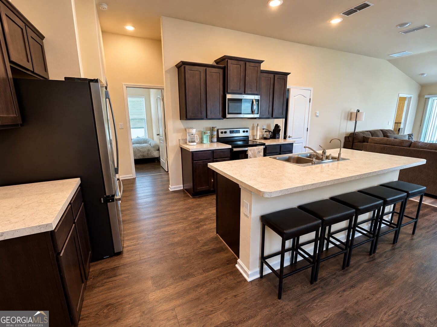 3 bedroom, 2 bathroom, 1,414 sq ft single family residence for sale at 156 Ashwood Circle, St. Marys, GA 31558 — photo 5