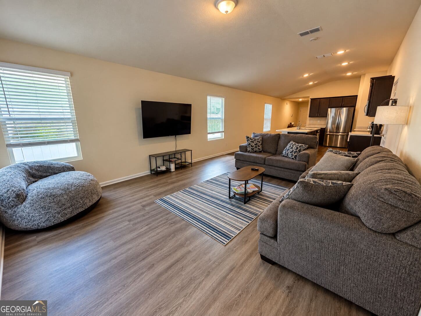 3 bedroom, 2 bathroom, 1,414 sq ft single family residence for sale at 156 Ashwood Circle, St. Marys, GA 31558 — photo 9