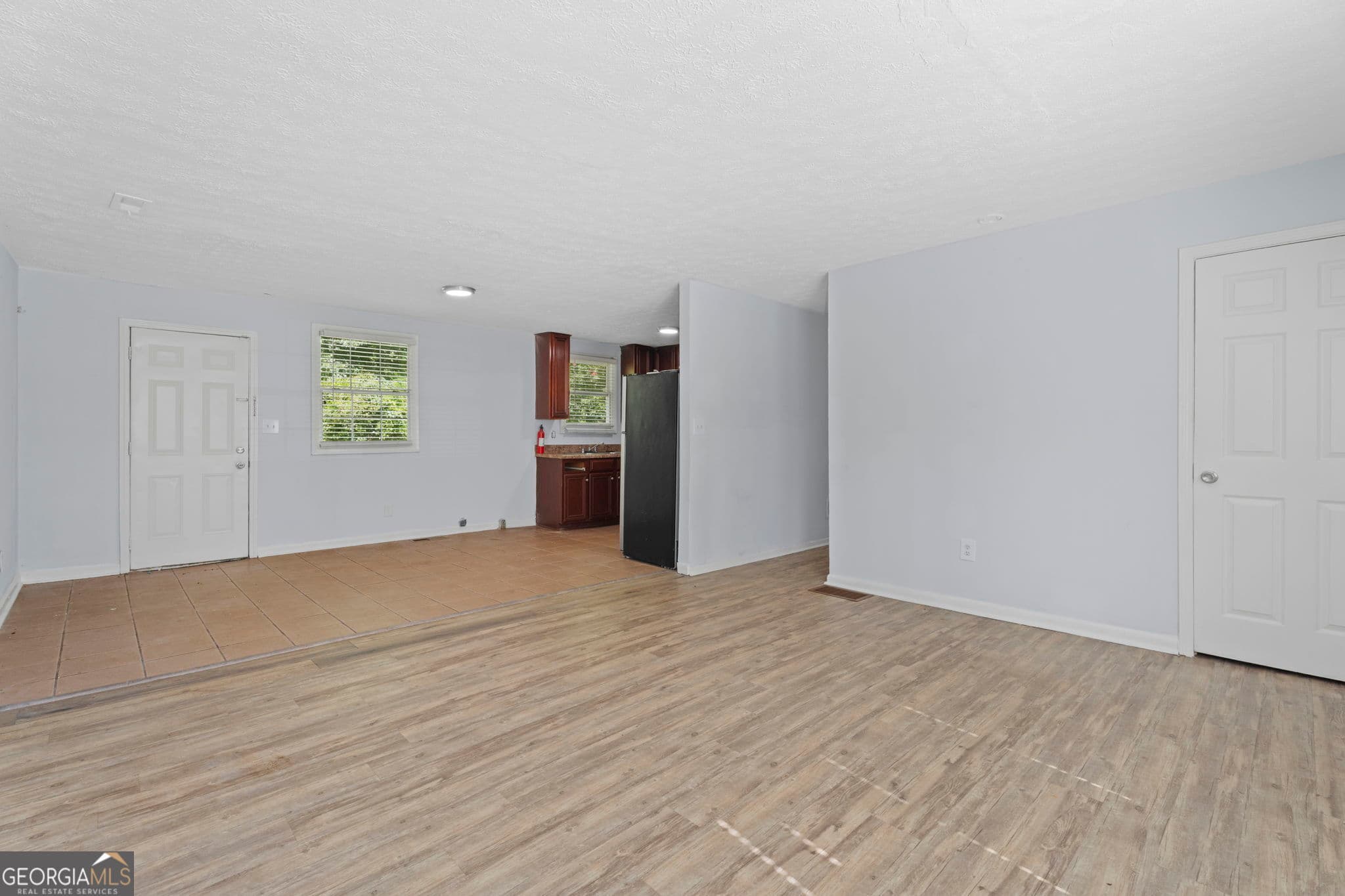 3 bedroom, 1 bathroom, 1,000 sq ft single family residence for sale at 376 Cologne Drive, Atlanta, GA 30354 — photo 9