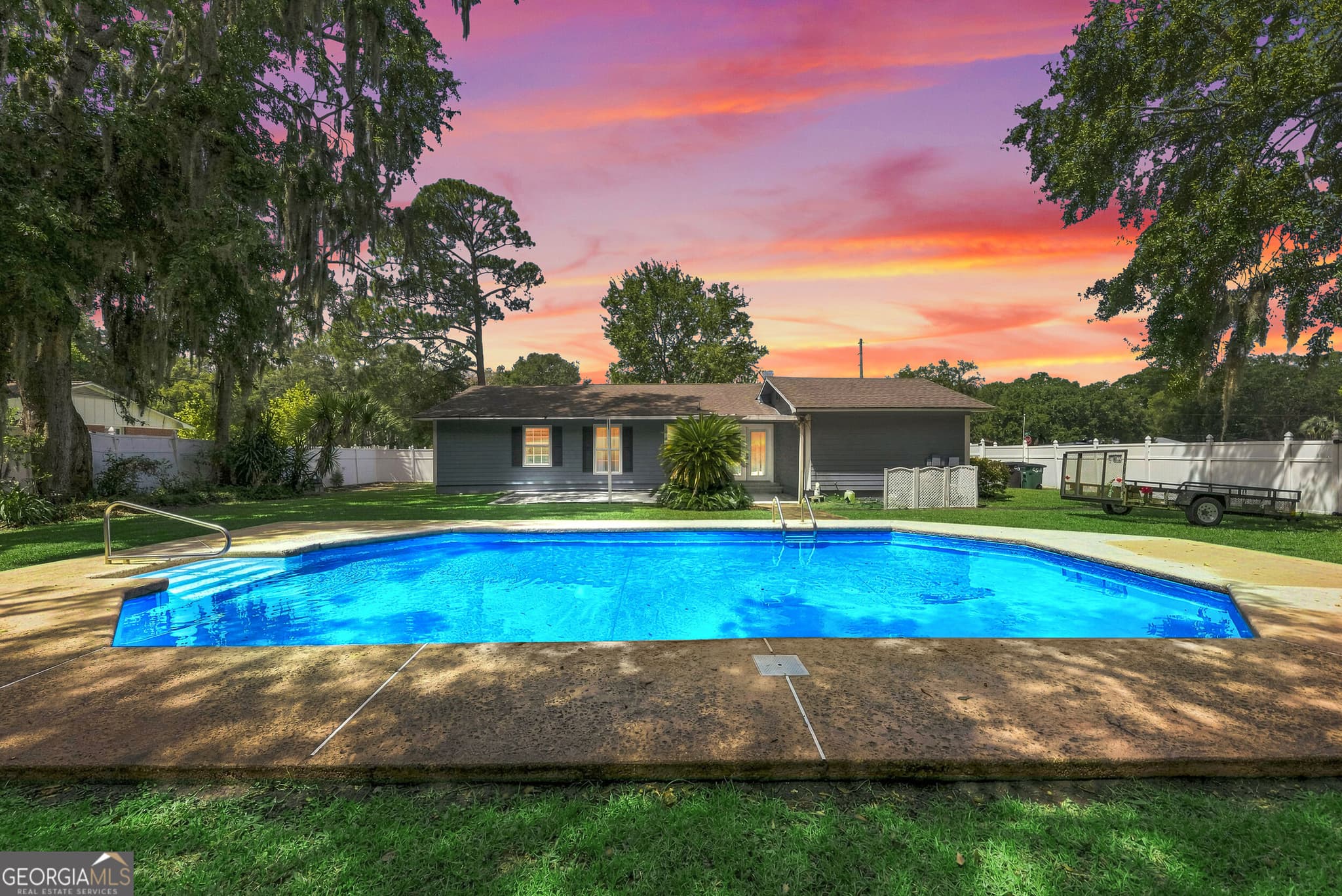 3 bedroom, 1 bathroom, 1,234 sq ft single family residence for sale at 301 S Dandy Street, St. Marys, GA 31558 — photo 4