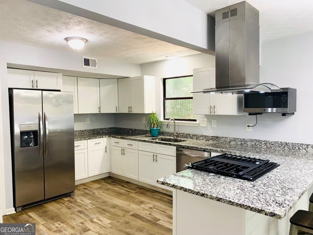 3 bedroom, 2.5 bathroom single family residence for rent at 4108 Wildflower Lane, Tucker, GA 30084 for $2,050 a month — photo 6