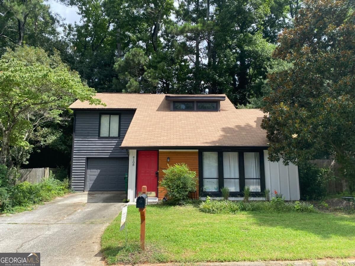 3 bedroom, 2.5 bathroom single family residence for rent at 4108 Wildflower Lane, Tucker, GA 30084 for $2,050 a month — photo 1 of 25