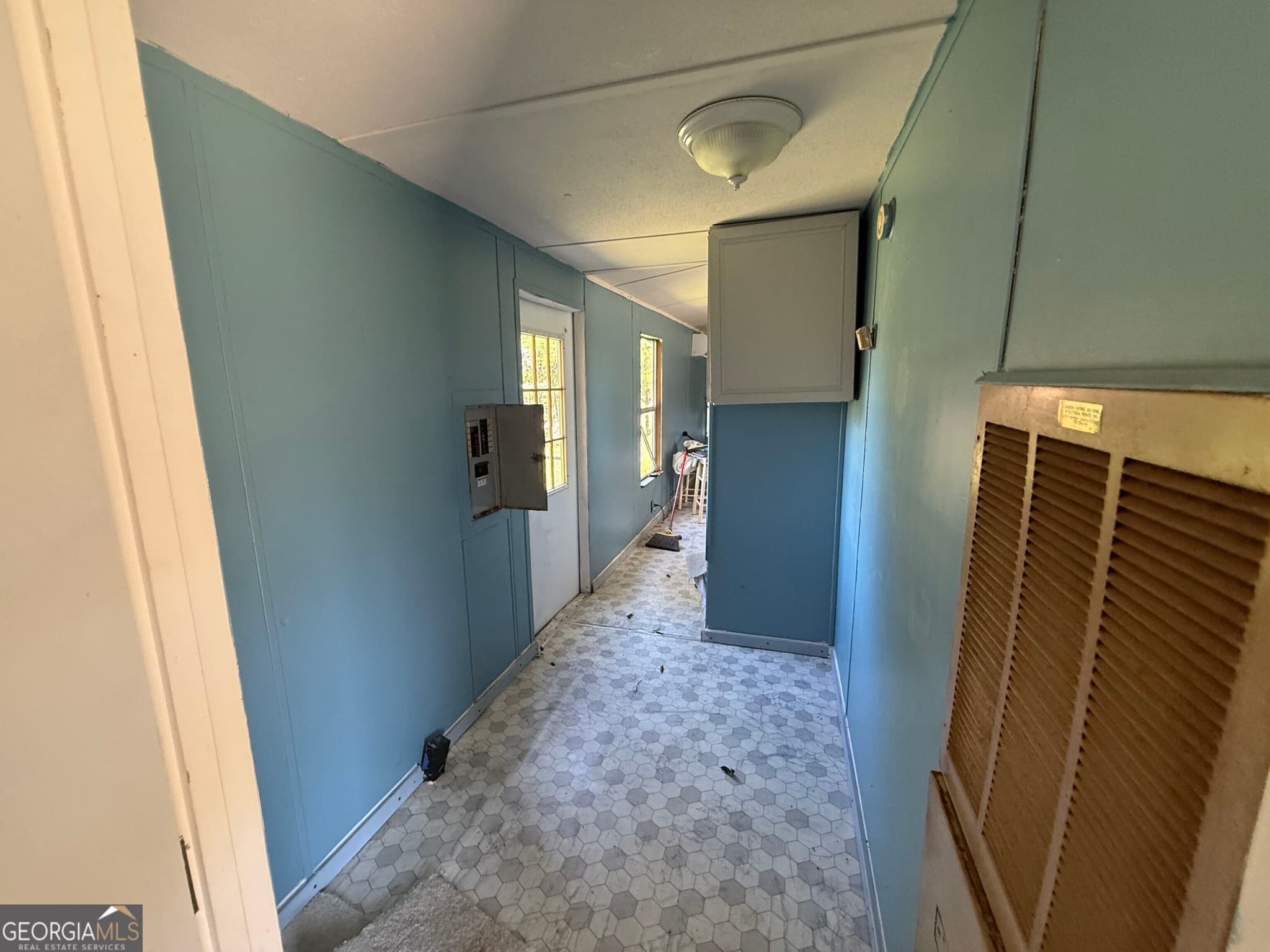 2 bedroom, 2 bathroom, 784 sq ft manufactured home,single family residence for sale at 2325 Lincolnton Highway, Elberton, GA 30635 — photo 8