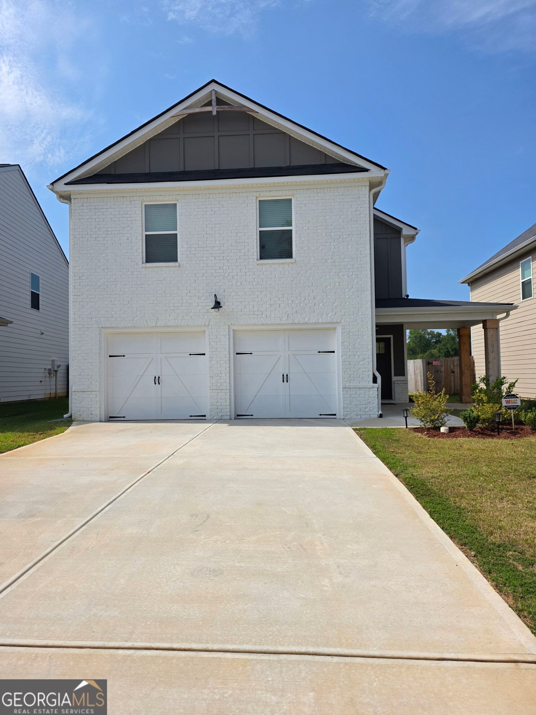 4 bedroom, 2.5 bathroom, 1,900 sq ft single family residence for sale at 205 River Meadow Drive, Lagrange, GA 30241