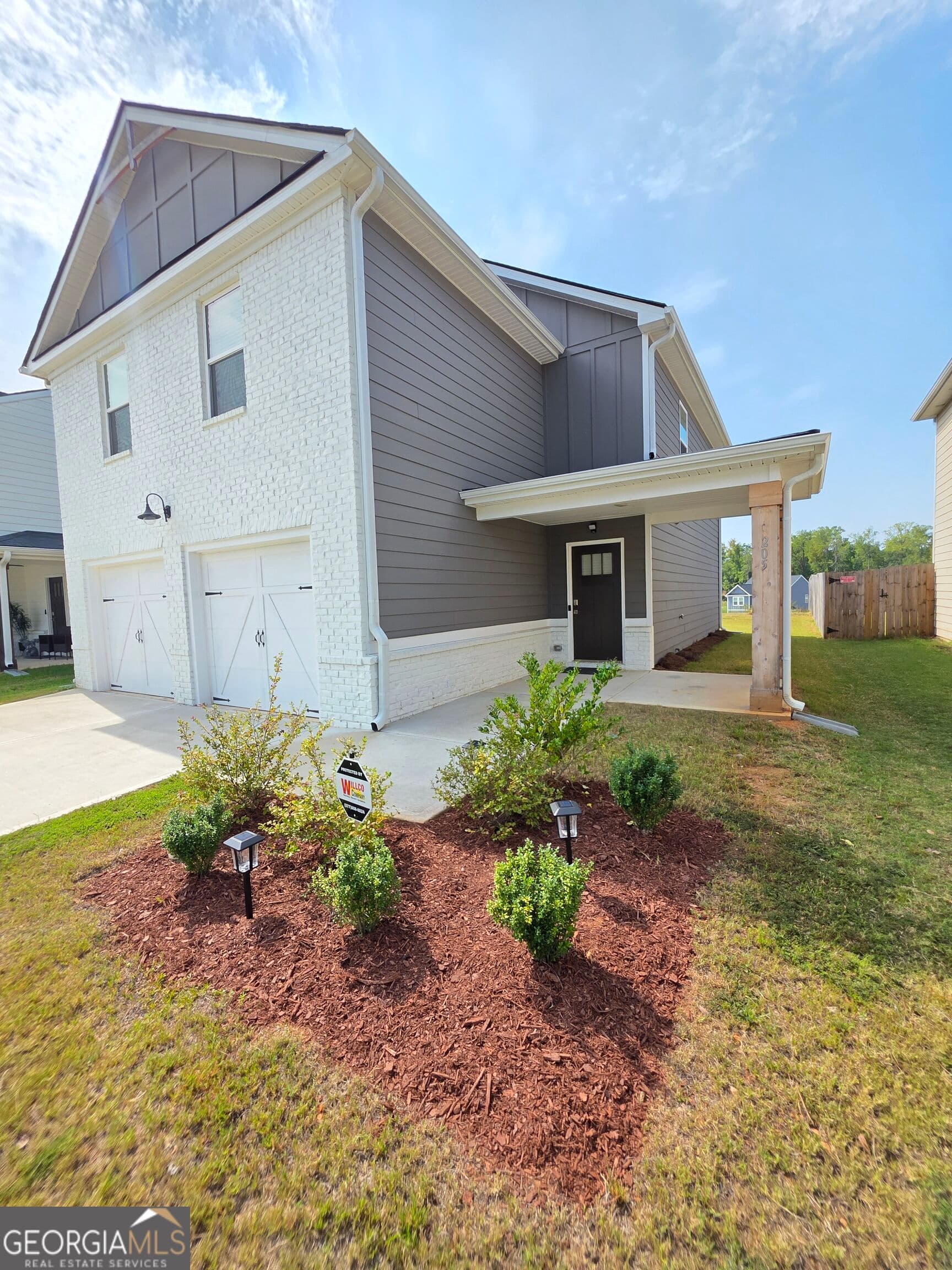 4 bedroom, 2.5 bathroom, 1,900 sq ft single family residence for sale at 205 River Meadow Drive, Lagrange, GA 30241 — photo 5
