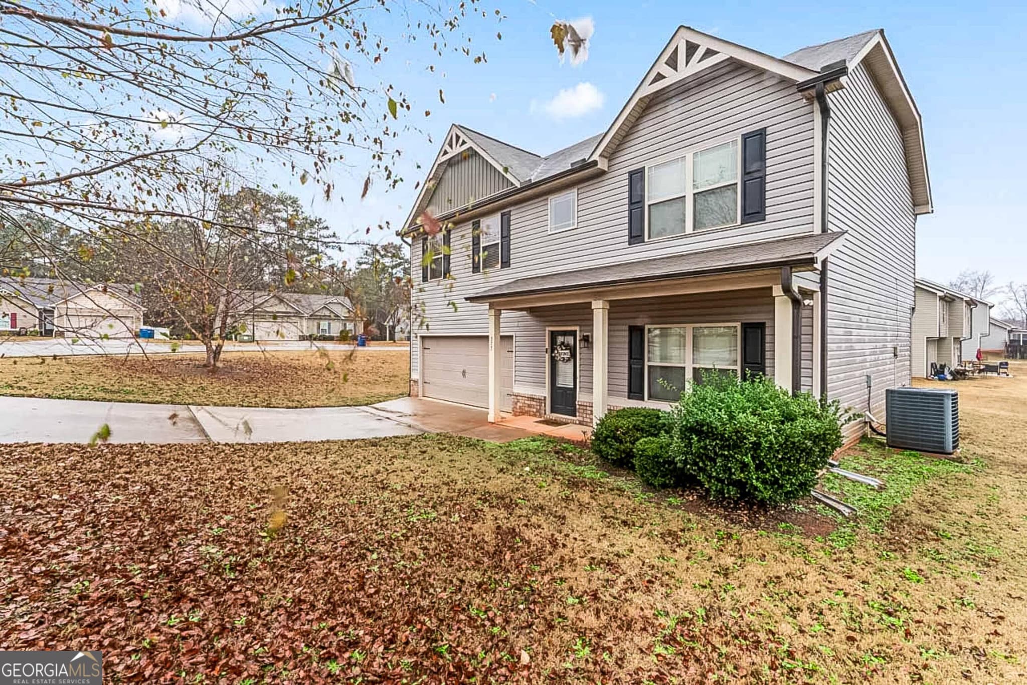4 bedroom, 2.5 bathroom, 1,814 sq ft single family residence for sale at 577 Joneus Drive, Mcdonough, GA 30252 — photo 2