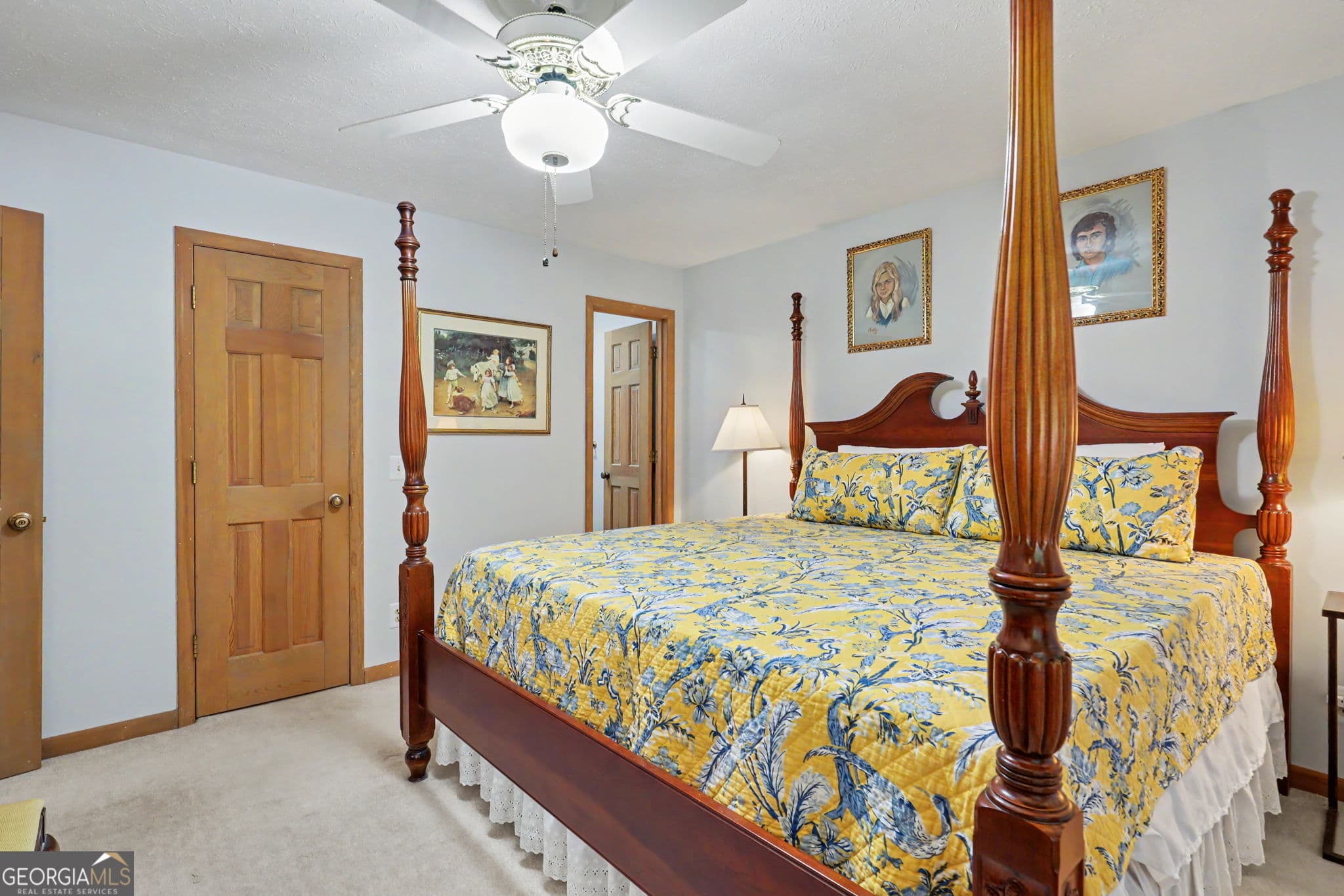 3 bedroom, 3.5 bathroom, 2,464 sq ft condominium for sale at 70 Spy Glass Circle, Dillard, GA 30537 — photo 5