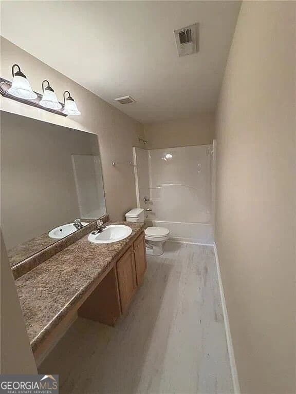 4 bedroom, 2.5 bathroom single family residence for rent at 6990 Misttop Loop, Fairburn, GA 30213 for $3,200 a month — photo 5
