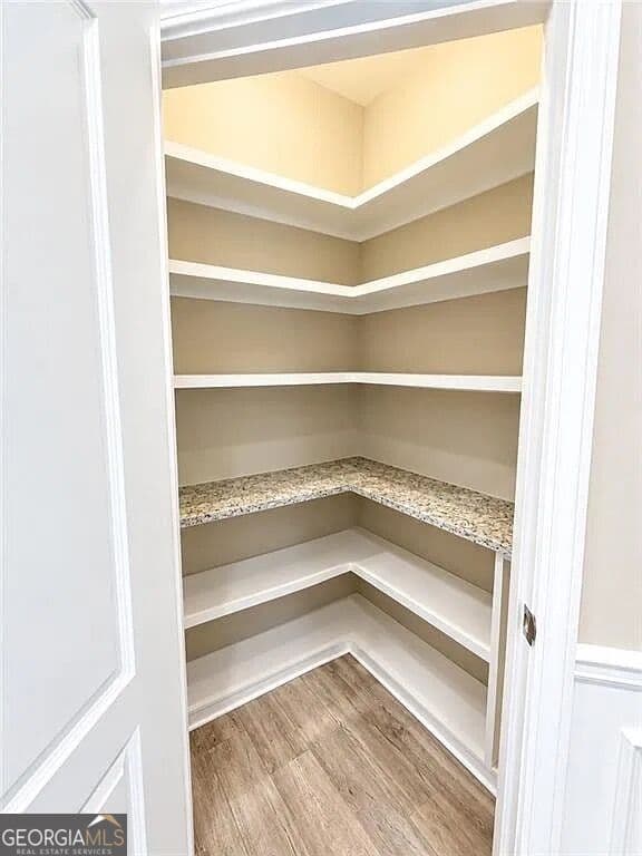 4 bedroom, 2.5 bathroom single family residence for rent at 6990 Misttop Loop, Fairburn, GA 30213 for $3,200 a month — photo 10