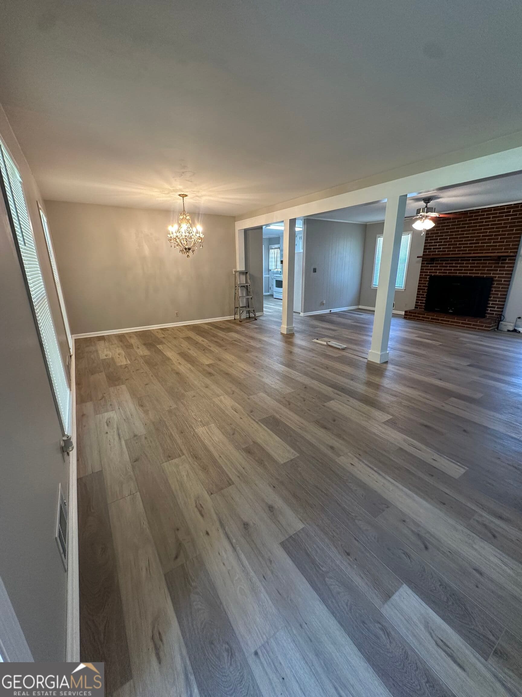 3 bedroom, 2 bathroom, 1,957 sq ft single family residence for sale at 580 Goshen Street, Lincolnton, GA 30817 — photo 3