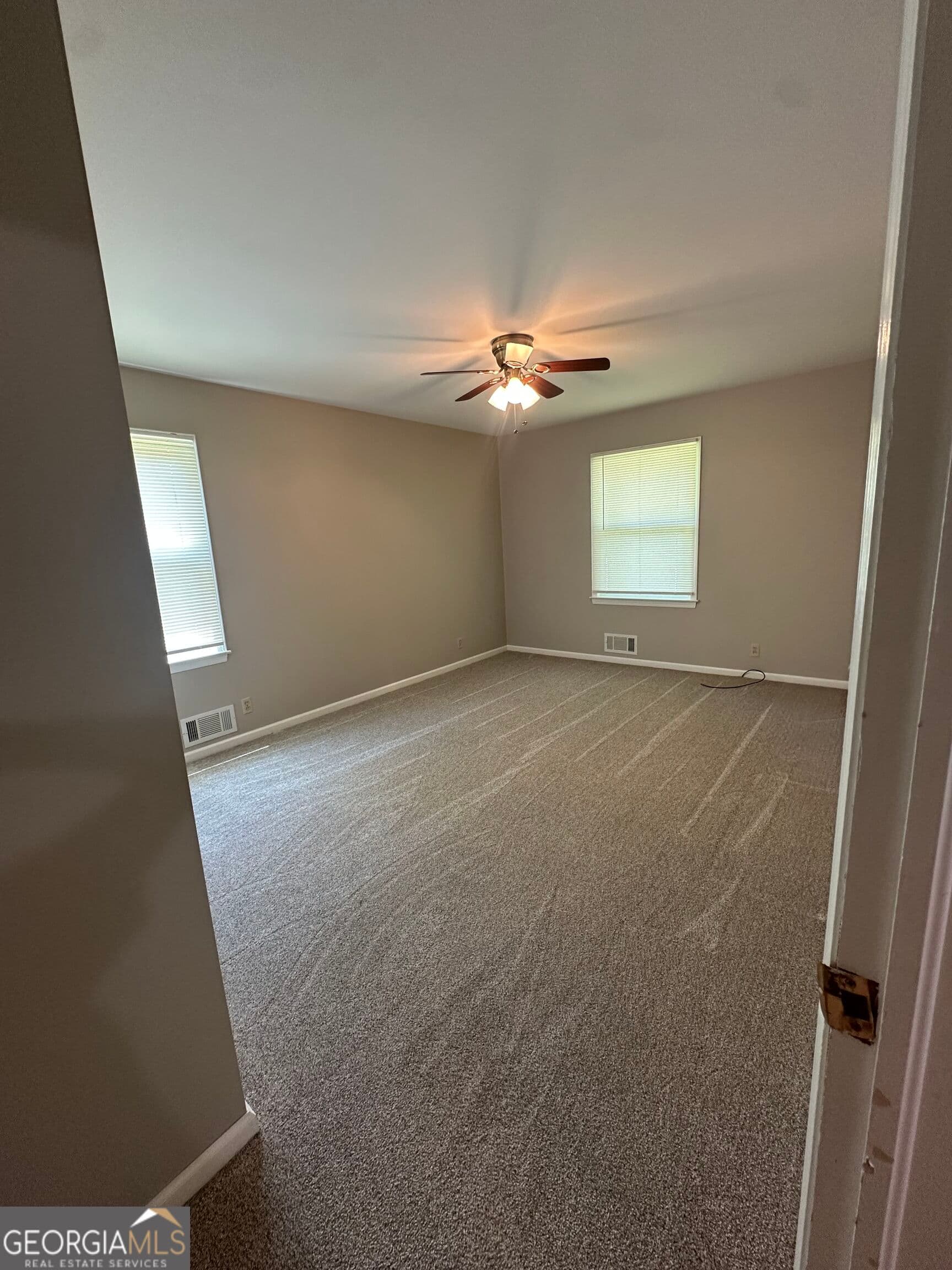3 bedroom, 2 bathroom, 1,957 sq ft single family residence for sale at 580 Goshen Street, Lincolnton, GA 30817 — photo 9