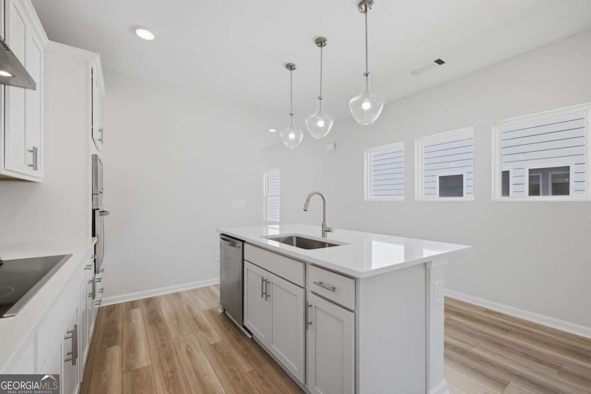 3 bedroom, 2 bathroom single family residence for sale at 516 Loblolly Lane, Canton, GA 30114 — photo 6