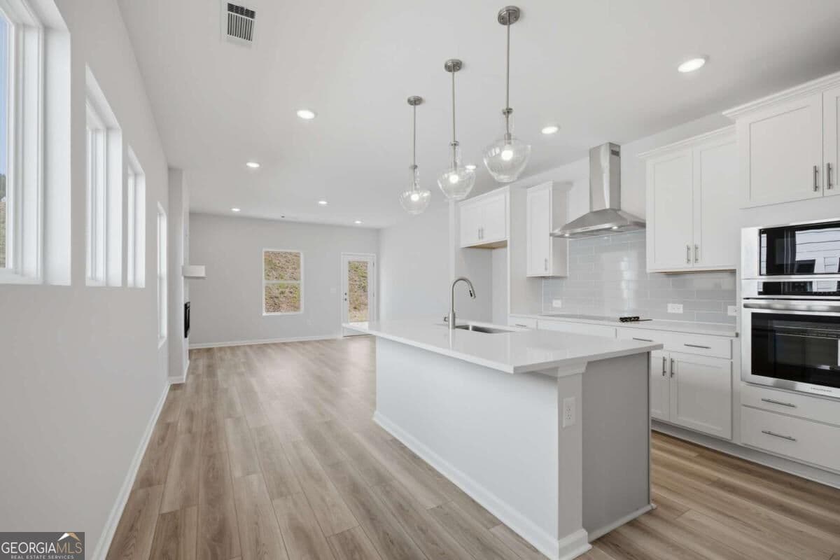 3 bedroom, 2 bathroom single family residence for sale at 516 Loblolly Lane, Canton, GA 30114 — photo 3