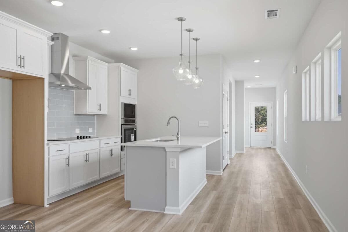 3 bedroom, 2 bathroom single family residence for sale at 516 Loblolly Lane, Canton, GA 30114 — photo 4