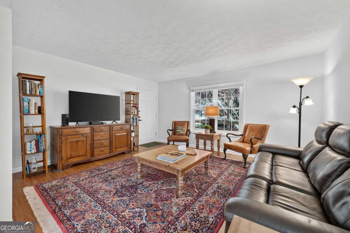 2 bedroom, 2 bathroom, 1,245 sq ft single family residence for sale at 3825 Lavista Road M1, Tucker, GA 30084 — photo 3