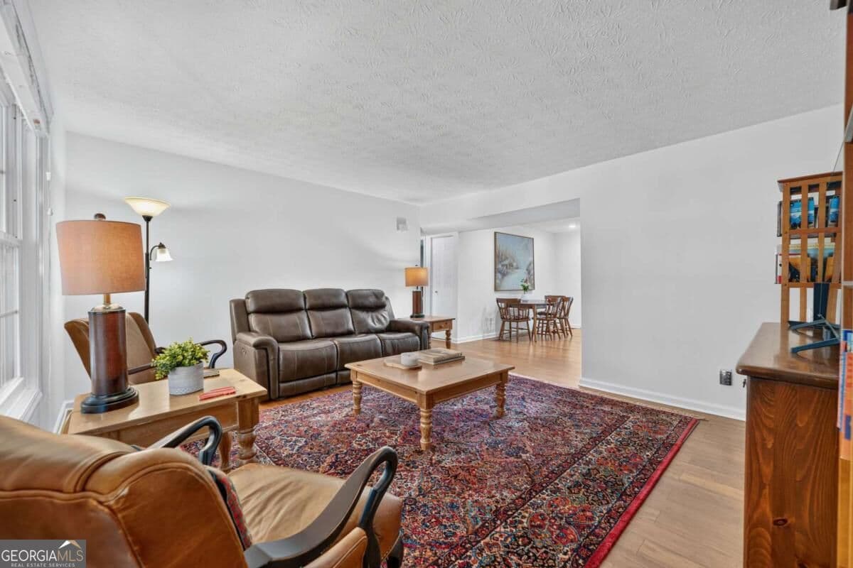 2 bedroom, 2 bathroom, 1,245 sq ft single family residence for sale at 3825 Lavista Road M1, Tucker, GA 30084 — photo 4