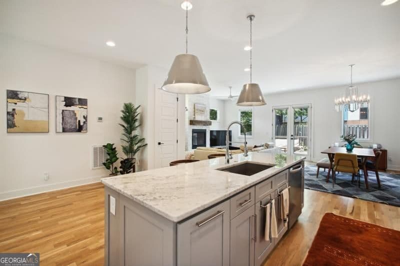 4 bedroom, 3 bathroom, 2,376 sq ft townhouse for rent at 129 Holiday Avenue UNIT #B, Atlanta, GA 30307 for $5,500 a month — photo 7