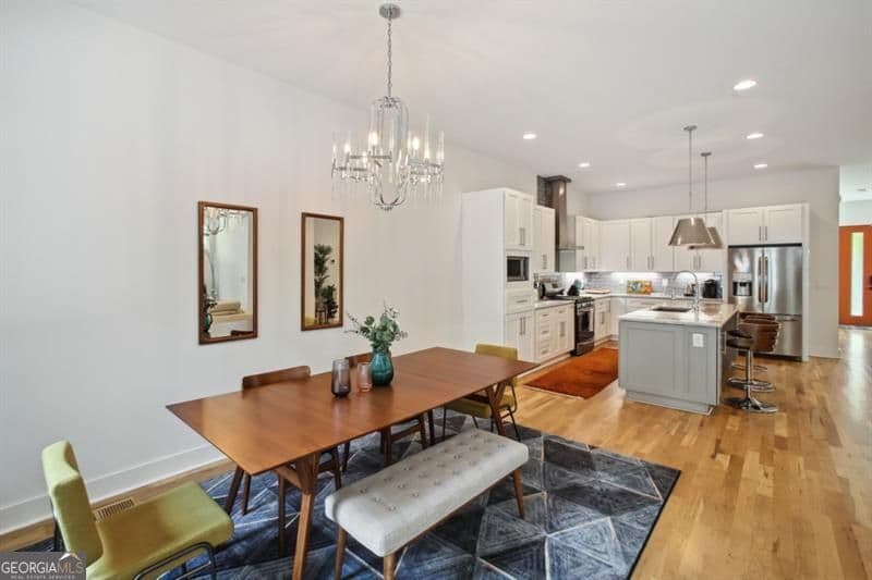 4 bedroom, 3 bathroom, 2,376 sq ft townhouse for rent at 129 Holiday Avenue UNIT #B, Atlanta, GA 30307 for $5,500 a month — photo 9