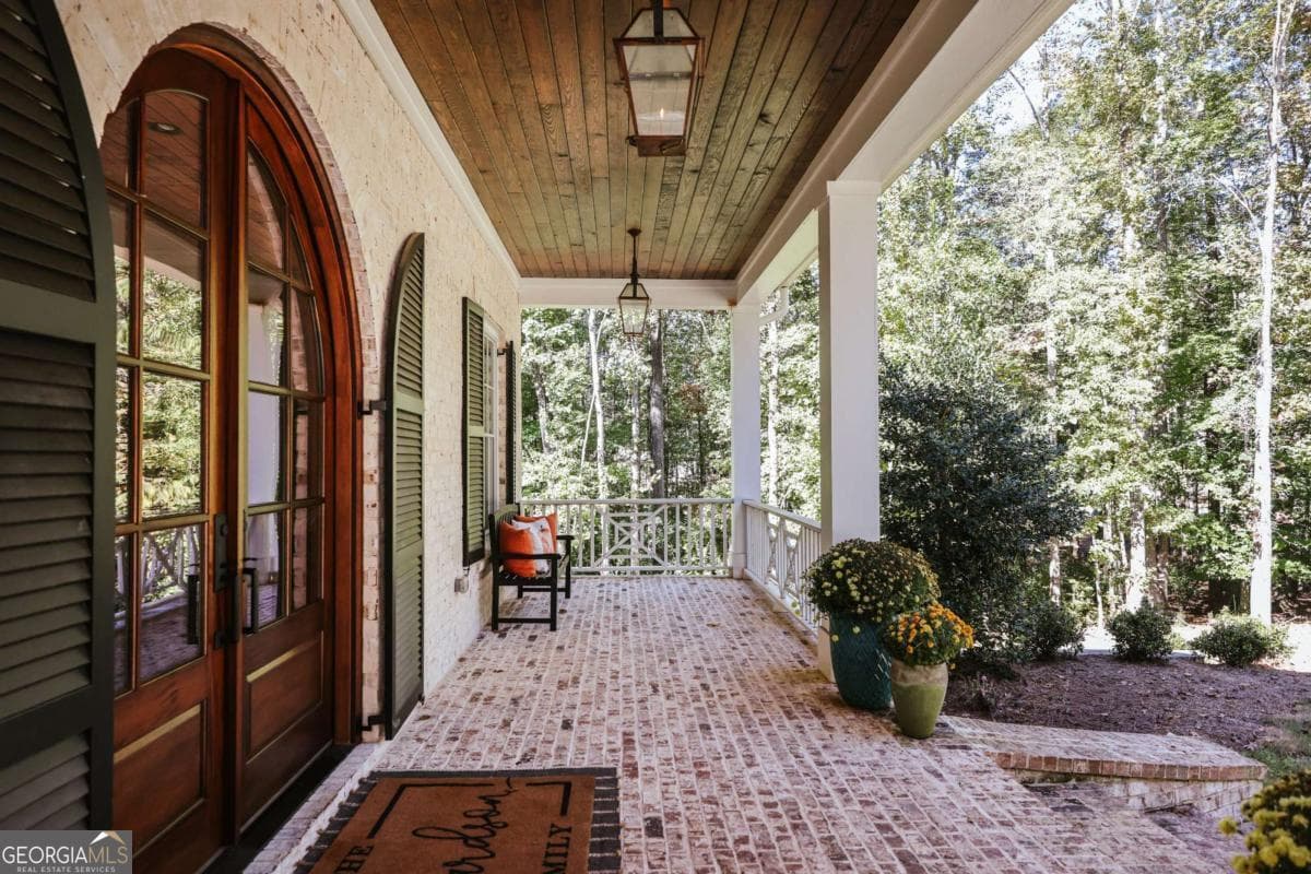 6 bedroom, 5 bathroom, 8,872 sq ft single family residence for sale at 1180 Allgood Road, Athens, GA 30606 — photo 4