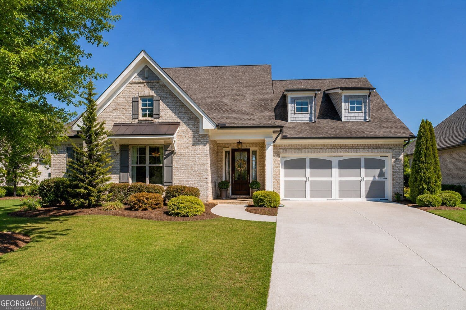 3 bedroom, 3.5 bathroom, 3,139 sq ft single family residence for sale at 6025 Overlook Club Circle, Suwanee, GA 30024