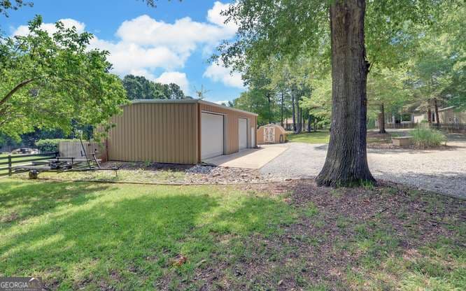 3 bedroom, 3 bathroom, 3,200 sq ft single family residence under contract at 246 Harvey Lane, Lavonia, GA 30553 — photo 5