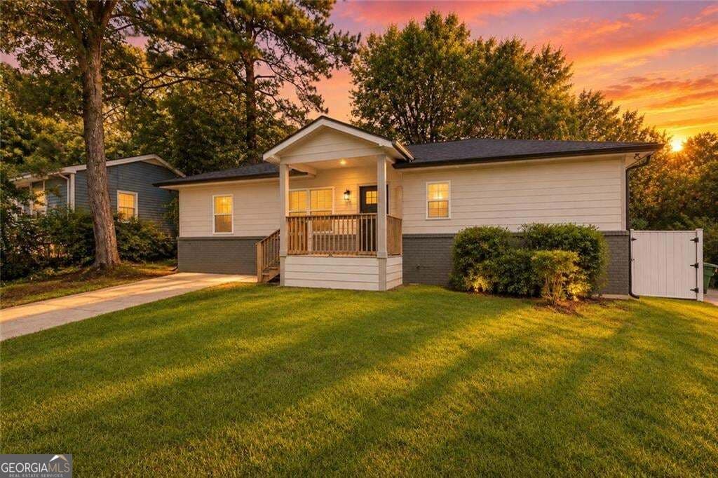 3 bedroom, 2 bathroom, 1,150 sq ft single family residence for rent at 1639 Bridgeport Drive, Atlanta, GA 30318 for $2,550 a month — photo 2