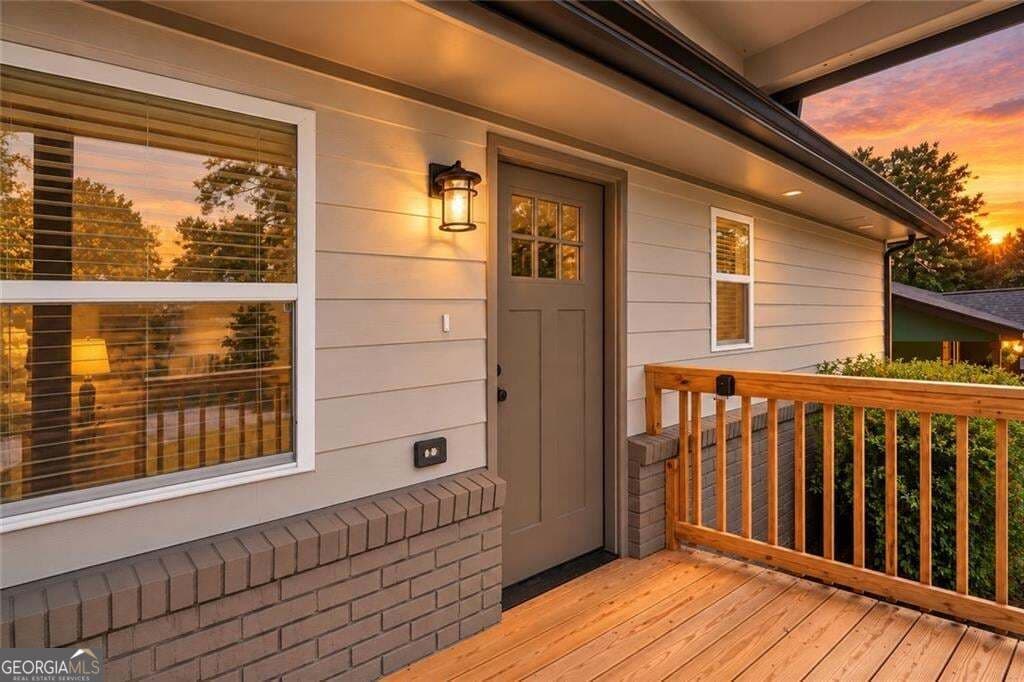 3 bedroom, 2 bathroom, 1,150 sq ft single family residence for rent at 1639 Bridgeport Drive, Atlanta, GA 30318 for $2,550 a month — photo 3