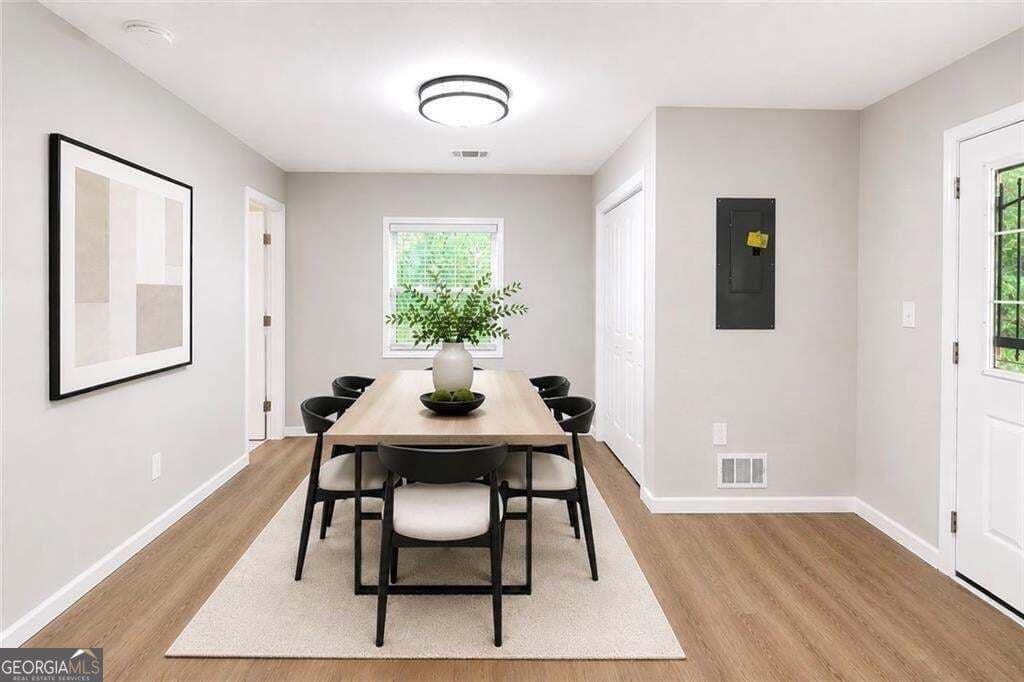 3 bedroom, 2 bathroom, 1,150 sq ft single family residence for rent at 1639 Bridgeport Drive, Atlanta, GA 30318 for $2,550 a month — photo 10