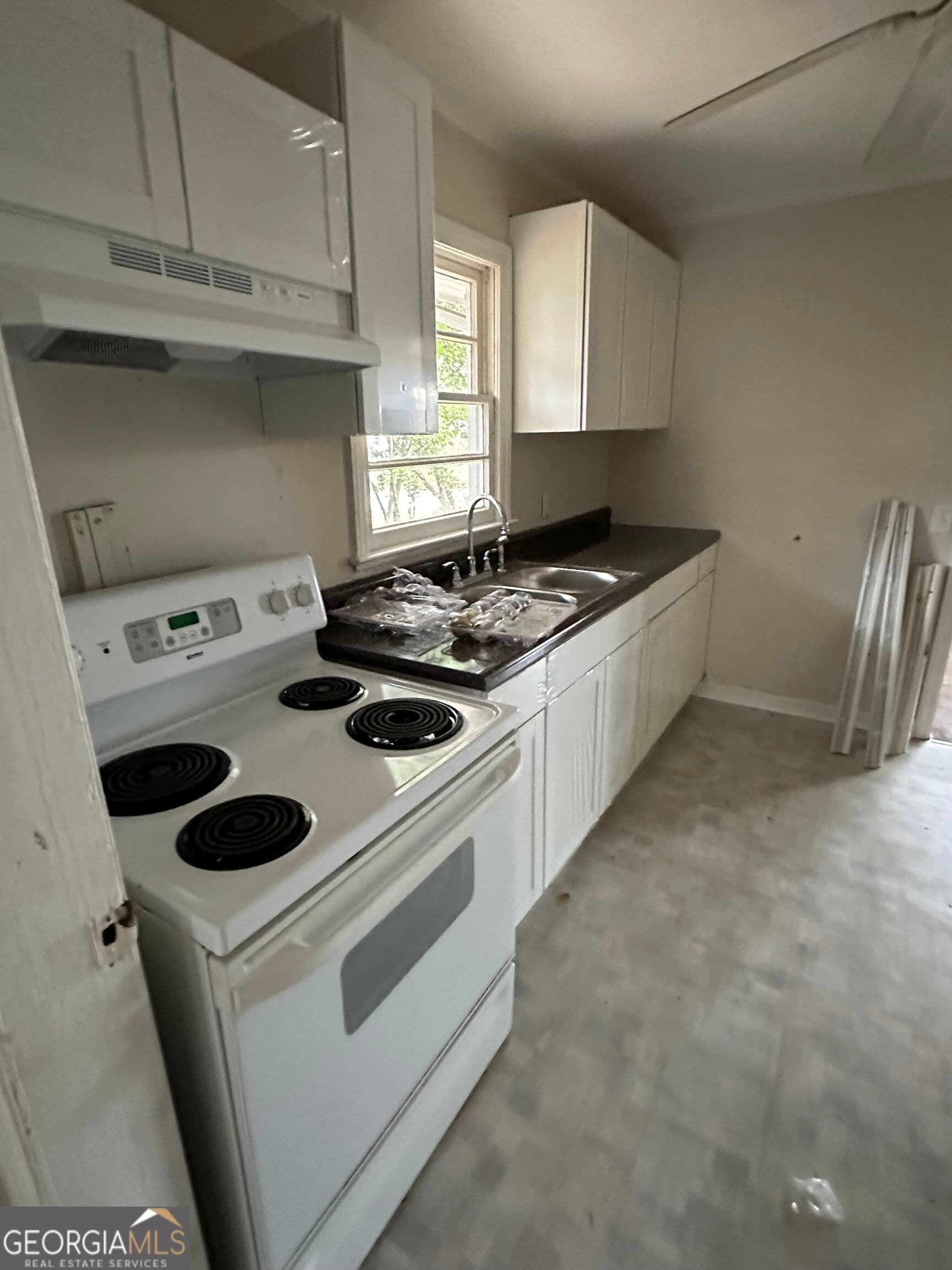 4 bedroom, 1 bathroom, 1,270 sq ft single family residence for sale at 3349 Pio Nono Circle, Macon, GA 31206 — photo 10