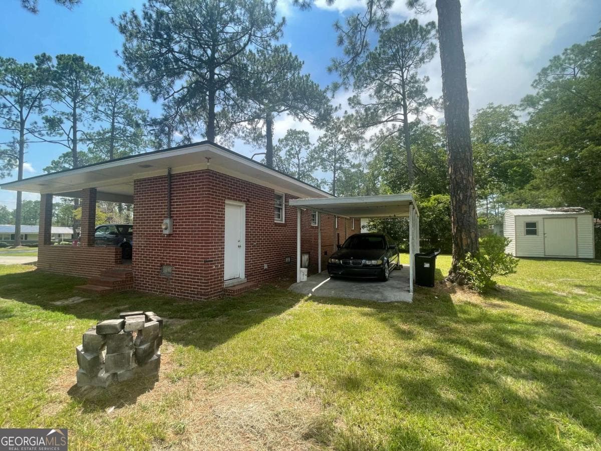 2 bedroom, 2 bathroom, 1,109 sq ft single family residence for sale at 27 E Bruce Street, Mcrae-Helena, GA 31055 — photo 4