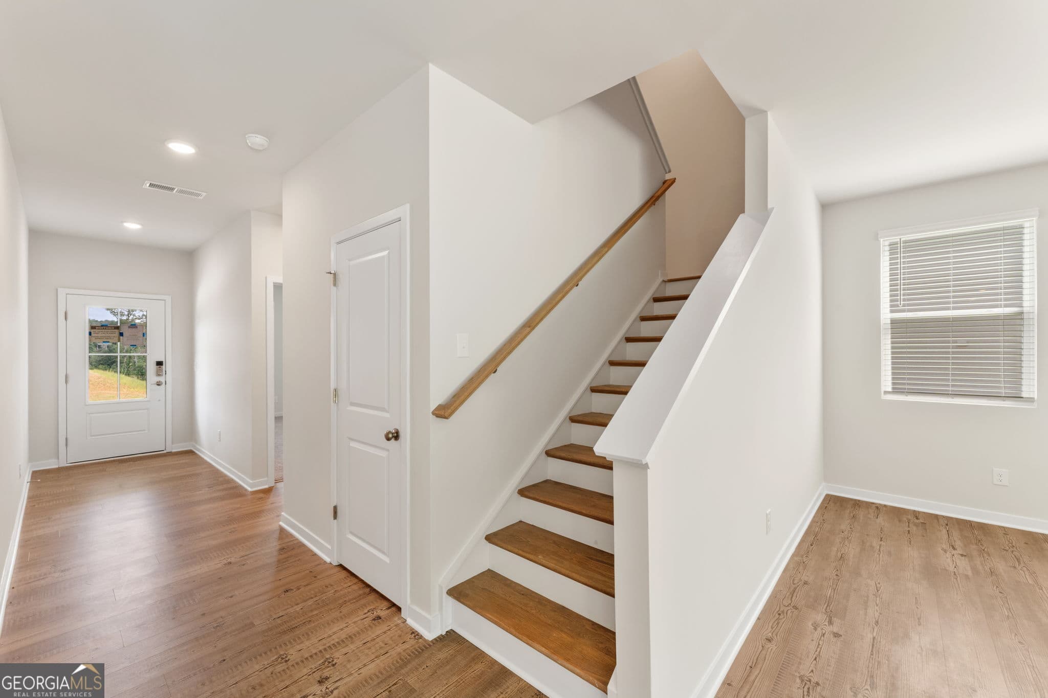 5 bedroom, 4 bathroom, 2,774 sq ft single family residence for sale at 139 Wildflower Ridge Road LOT 82, Dallas, GA 30157 — photo 4