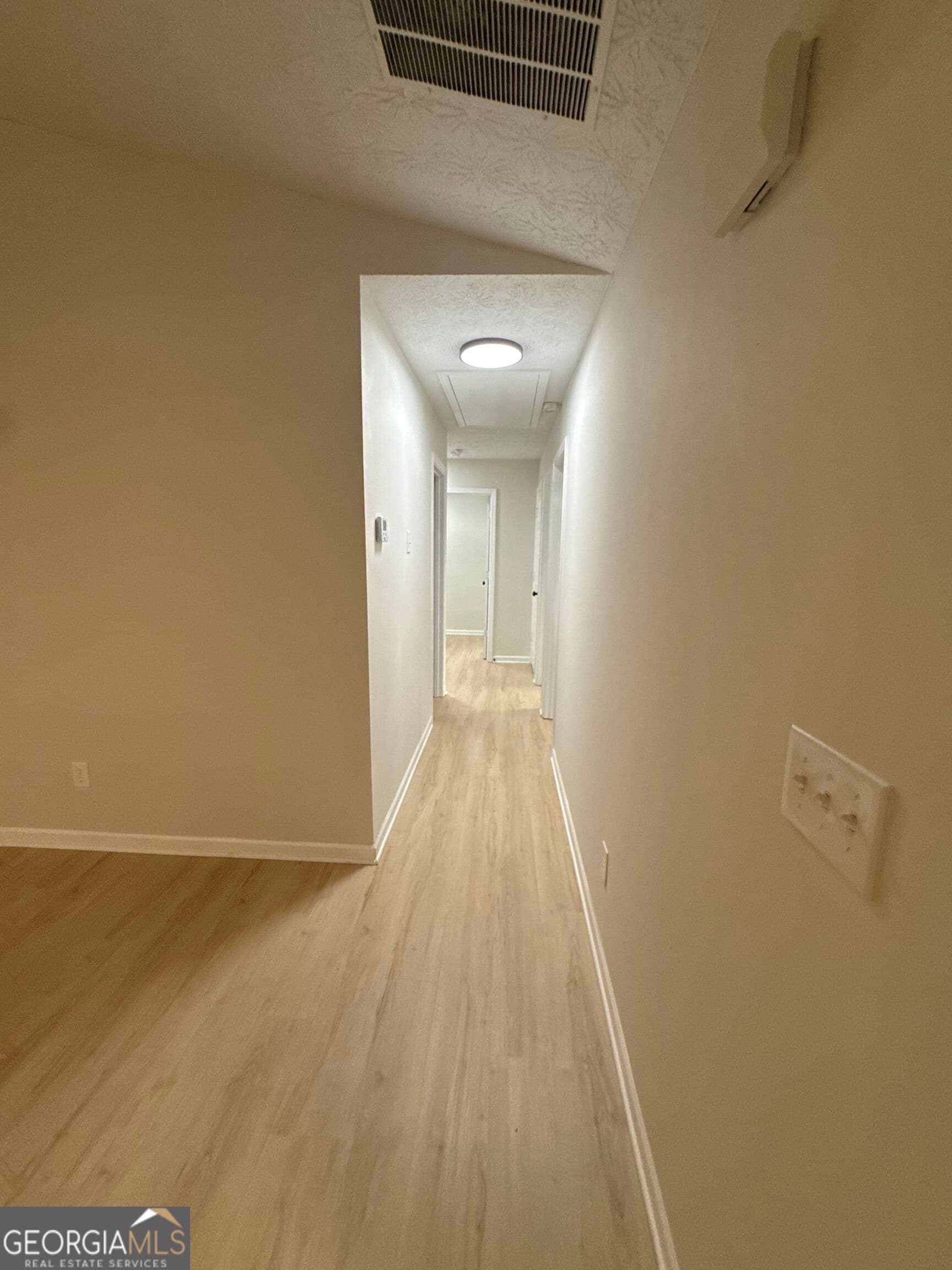4 bedroom, 2 bathroom, 2,390 sq ft single family residence for sale at 180 Meadowbrook Court, Covington, GA 30016 — photo 6