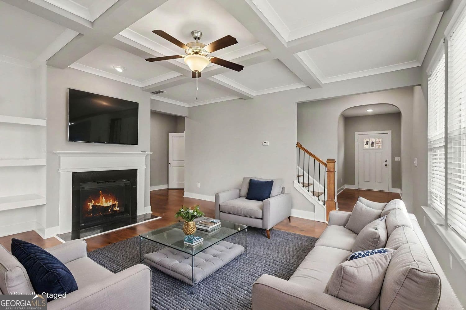 3 bedroom, 2.5 bathroom, 2,024 sq ft townhouse for sale at 7666 Squire Court, Fairburn, GA 30213 — photo 2