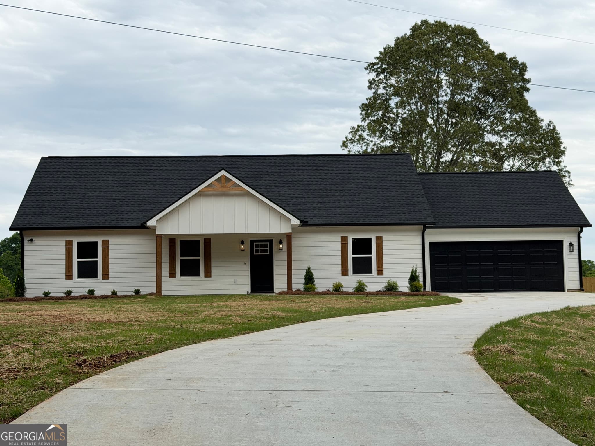3 bedroom, 2 bathroom, 1,620 sq ft single family residence sold at 65 Pleasant Grove Road, Yatesville, GA 31097