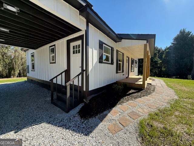3 bedroom, 2 bathroom, 1,200 sq ft single family residence for sale at 69 Easy Street, Toccoa, GA 30577 — photo 3