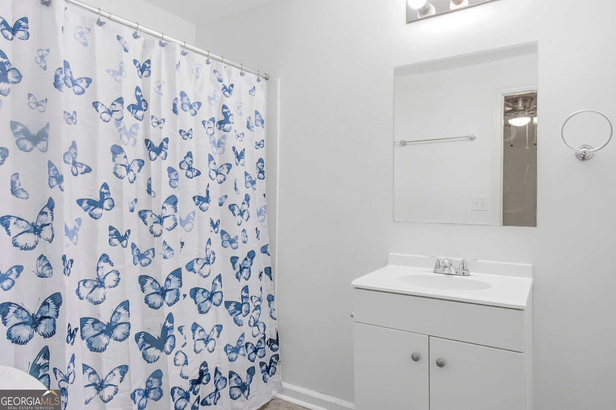3 bedroom, 2 bathroom, 864 sq ft single family residence for sale at 716 W 48th Street, Savannah, GA 31405 — photo 9