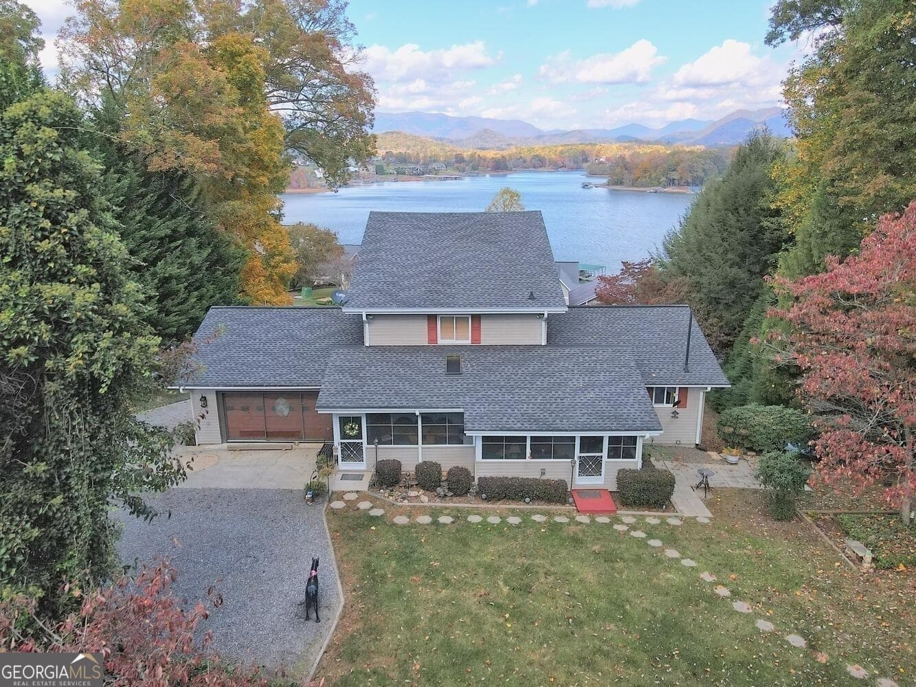 3 bedroom, 3 bathroom, 3,330 sq ft single family residence for sale at 2734 Hidden Valley Road, Hiawassee, GA 30546 — photo 4