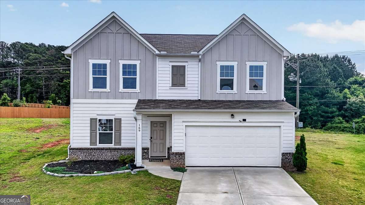4 bedroom, 2.5 bathroom, 2,132 sq ft single family residence for sale at 169 Verona Drive, Cartersville, GA 30120