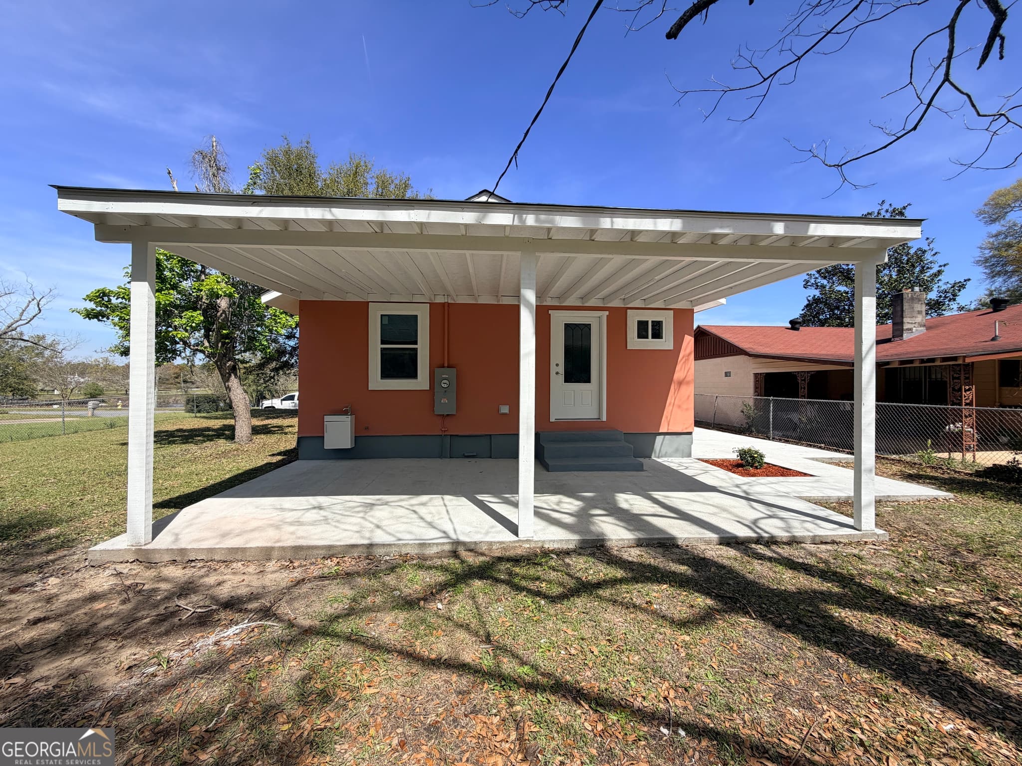 3 bedroom, 2 bathroom, 836 sq ft single family residence for sale at 412 Holloway Avenue, Albany, GA 31701 — photo 10