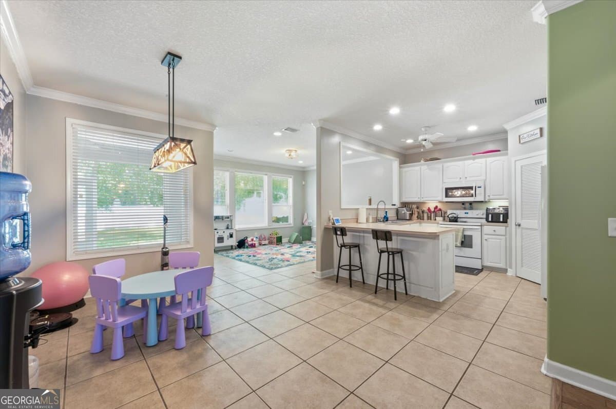 3 bedroom, 2 bathroom, 1,817 sq ft single family residence for sale at 107 Renee Drive, Kingsland, GA 31548 — photo 8